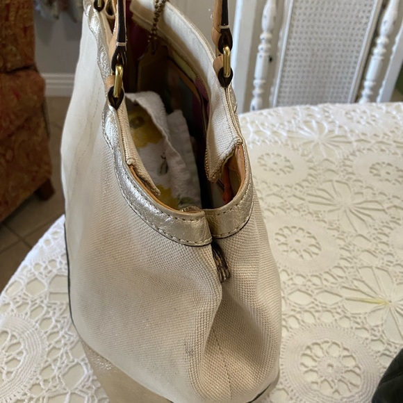 Lovely coach purse with gold accents so pretty  inside is plaid material. - Picture 6 of 9